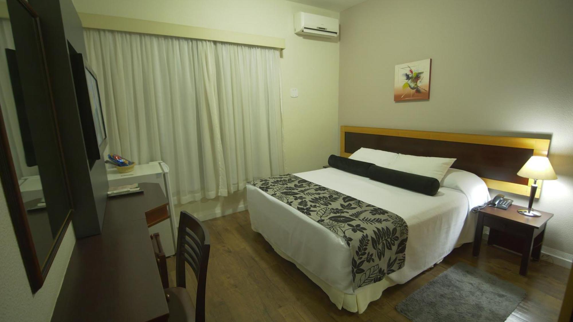Regente Hotel Unaí Kültér fotó