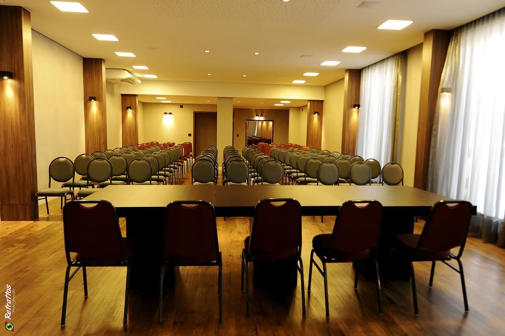 Regente Hotel Unaí Kültér fotó